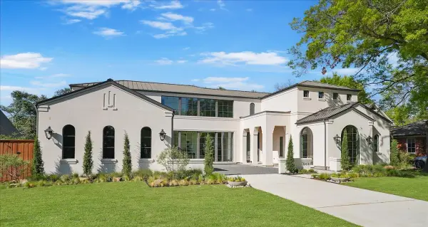 6031 Lupton Drive, Dallas, TX 75225