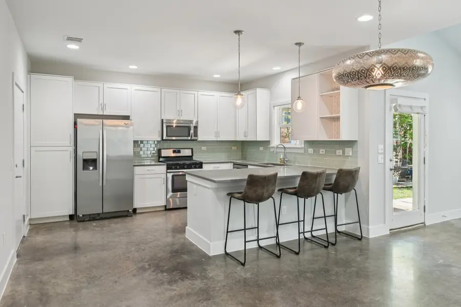 656 Bishop Heights Lane, Dallas, TX 75208 - #3