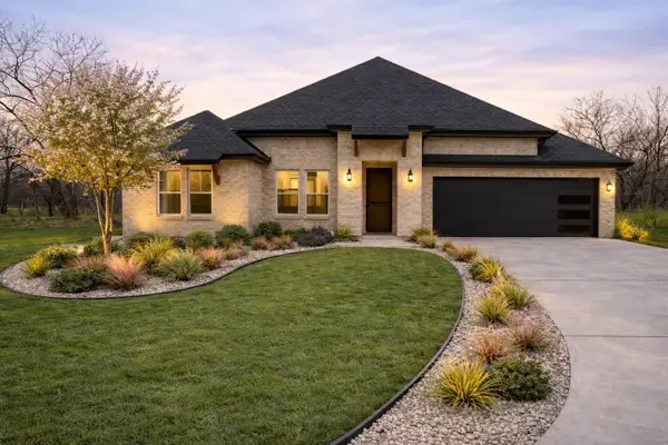 3007 Preston Club Drive, Sherman, TX 75092