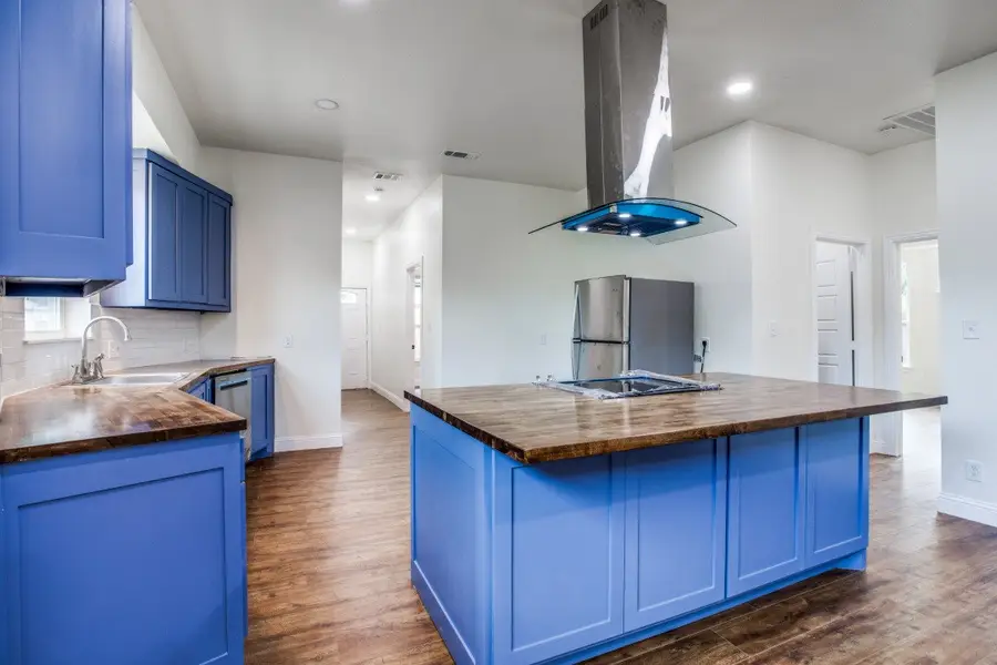 3423 S Harwood Street, Dallas, TX 75215 - #3