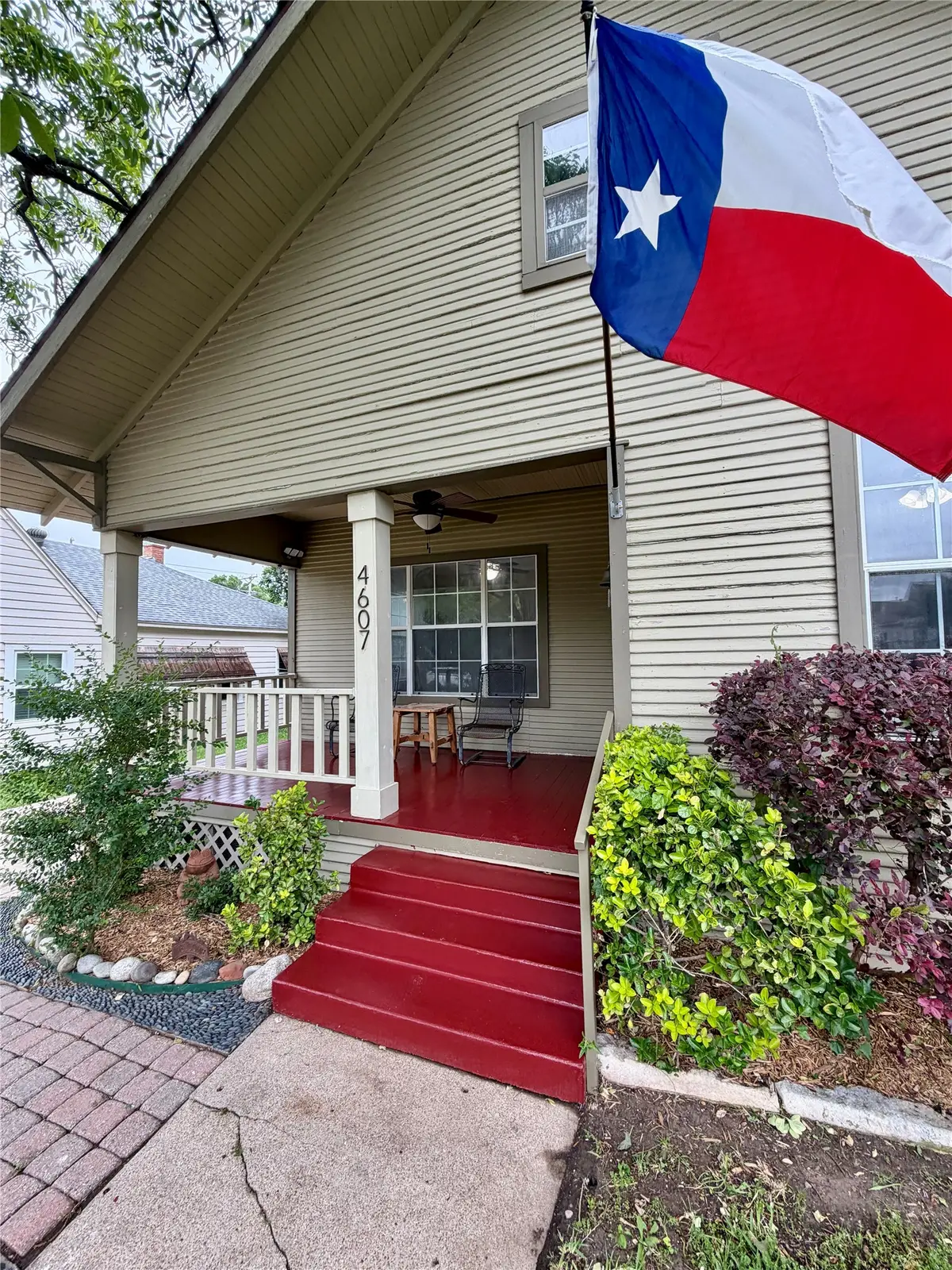 4607 Collinwood Avenue, Fort Worth, TX 76107 - #1