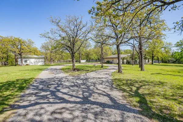 1417 Tarver Road, Burleson, TX 76028