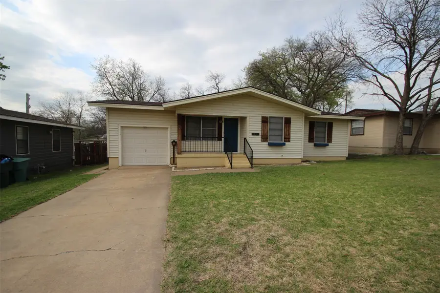 1921 Deborah Drive, Sherman, TX 75090 - #3