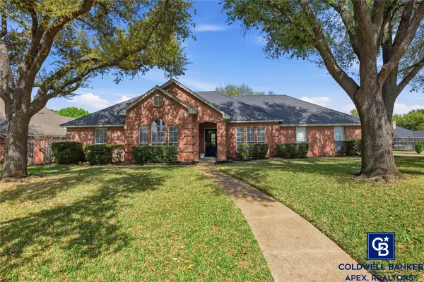 703 Brandon Drive, Cleburne, TX 76033