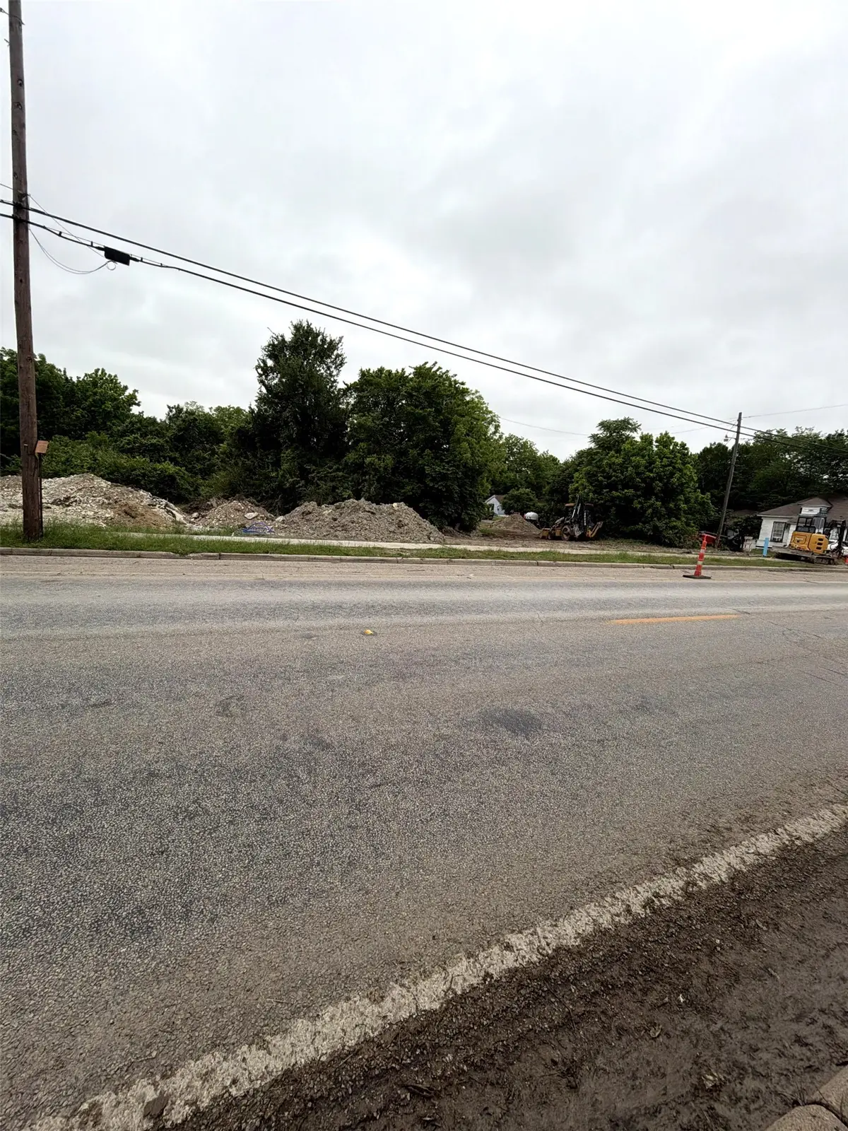 701 S Aiken Street, Waxahachie, TX 75165 - #1