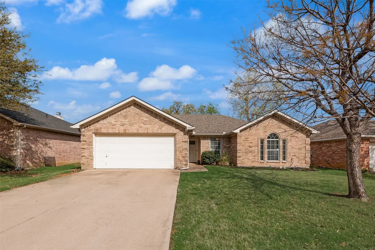 2010 Sword Fish Drive, Mansfield, TX 76063 - #1