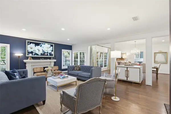 4212 Lomo Alto Drive #201, Highland Park, TX 75219