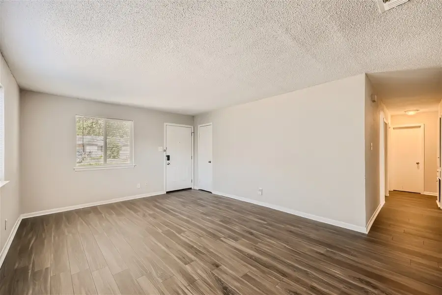 1018 S Murray Street, McKinney, TX 75069 - #2