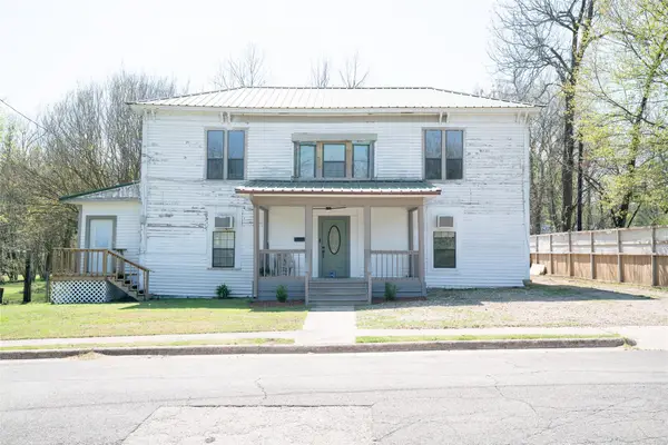 631 W Austin, Paris, TX 75460