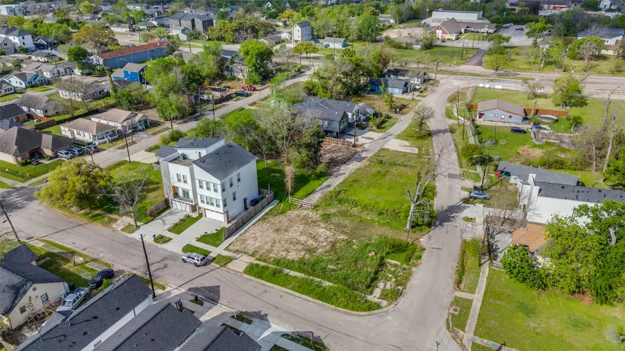 4436 Noble Street, Houston, TX 77020 - #2