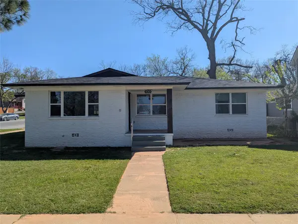 100 W Hull Street, Denison, TX 75021