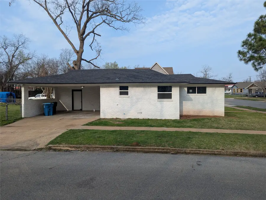 100 W Hull Street, Denison, TX 75021 - #3