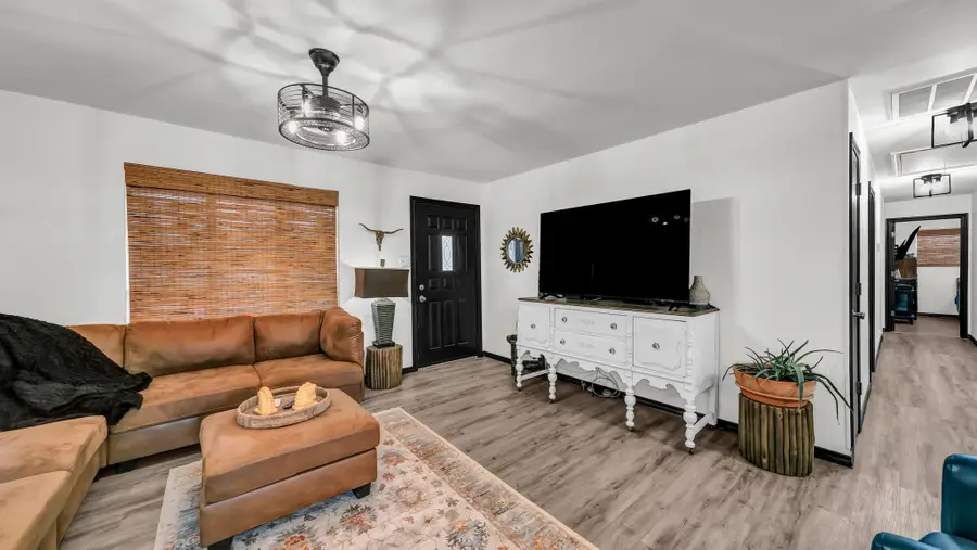 344 Hillcroft Drive, Weatherford, TX 76087 - #3