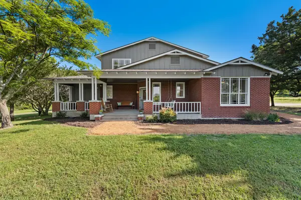 3829 Fm 896, Leonard, TX 75452