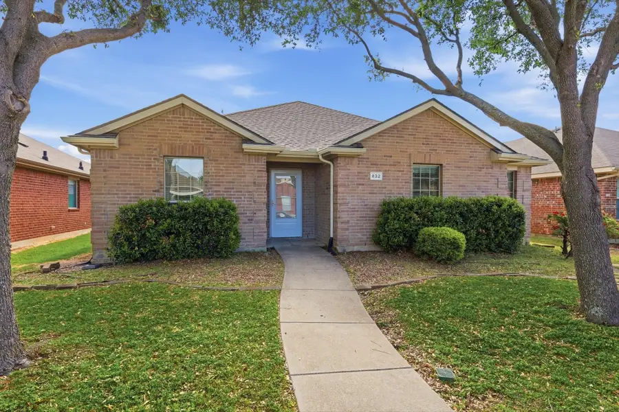 832 Clear Creek Drive, Desoto, TX 75115 - #2