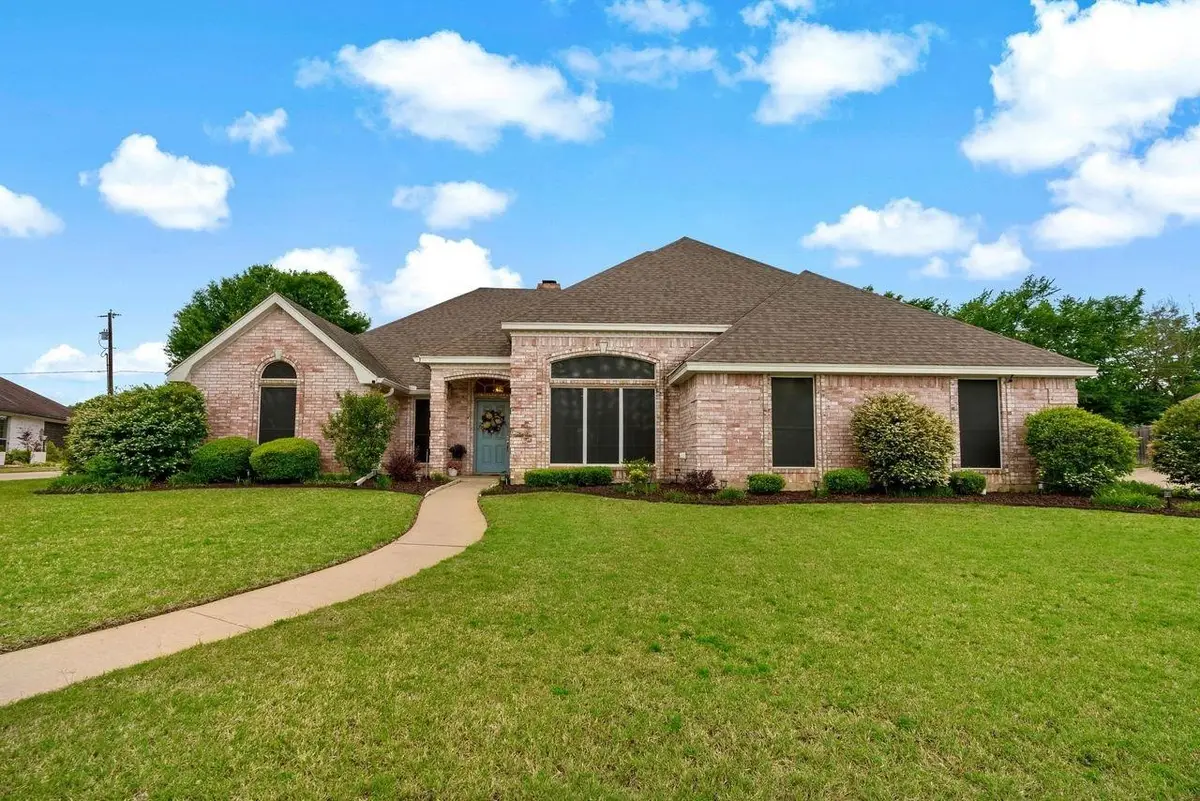 330 39th Street Se, Paris, TX 75462 - #1