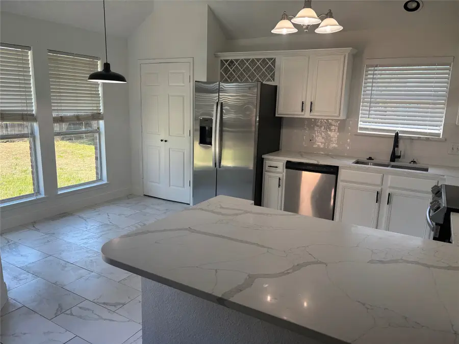 917 Cole Avenue, Denton, TX 76208 - #2