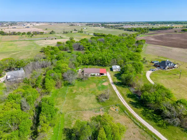 201 Curry Road, Waxahachie, TX 75167