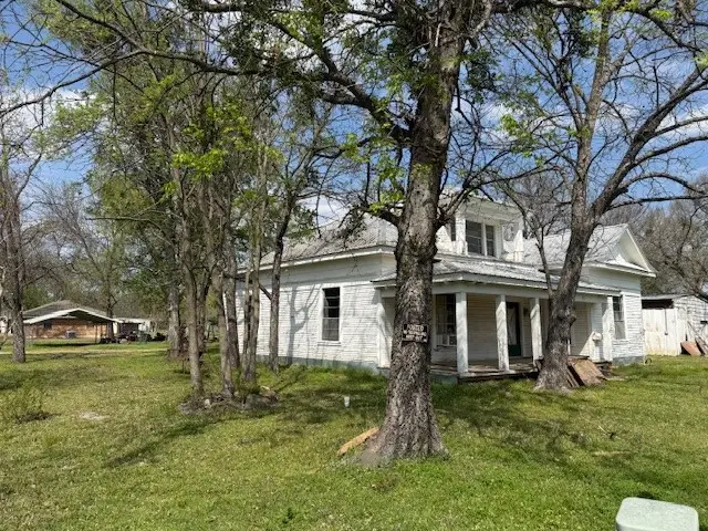 950 W Bonham Avenue, Cooper, TX 75432 - #1