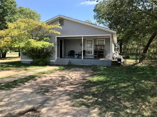 308 N San Marcos Street, Whitney, TX 76692