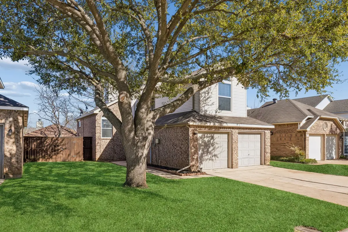 913 Azalia Drive, Lewisville, TX 75067 - #1