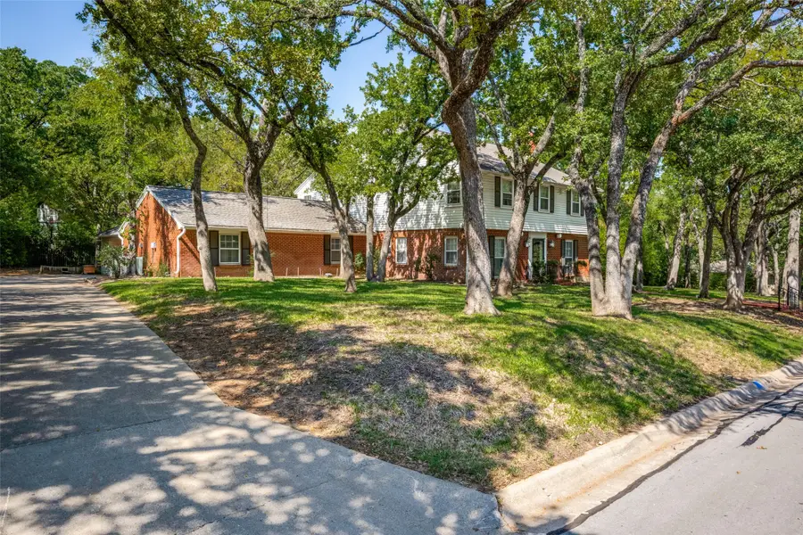 1919 Maid Marion Place, Denton, TX 76209 - #2