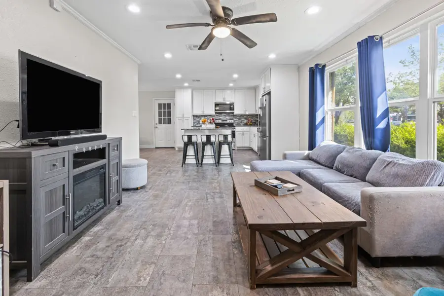 942 Longfellow Street, Waco, TX 76710 - #3