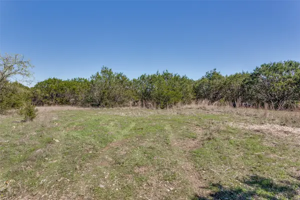 9116 Hilltop Drive, Cleburne, TX 76033