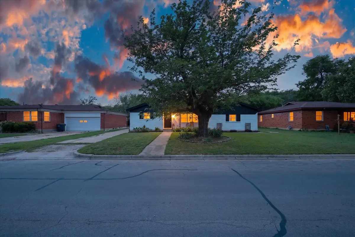 3513 Sheridon Drive, North Richland Hills, TX 76117 - #1