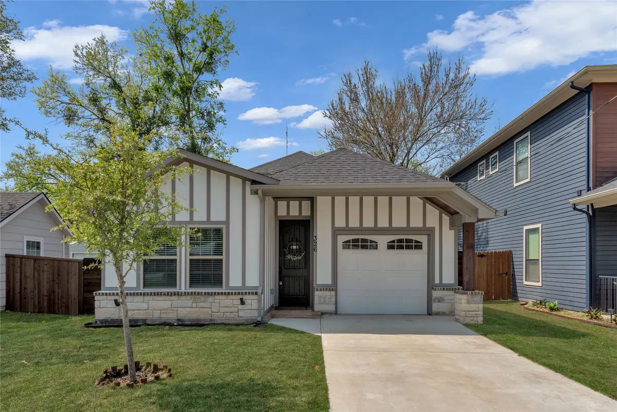 326 S Main Street, Cedar Hill, TX 75104 - #1