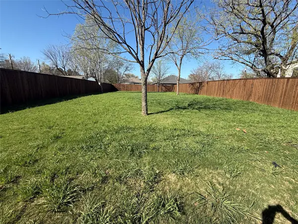 2501 Lonesome Dove Road, Grapevine, TX 76092