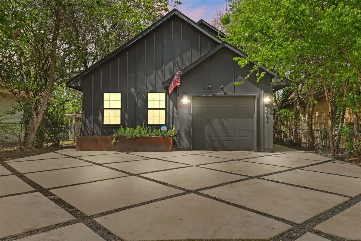 2403 Dathe Street, Dallas, TX 75215 - #1