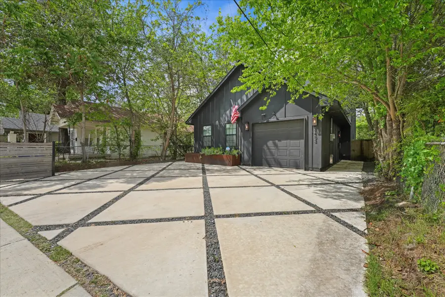 2403 Dathe Street, Dallas, TX 75215 - #2