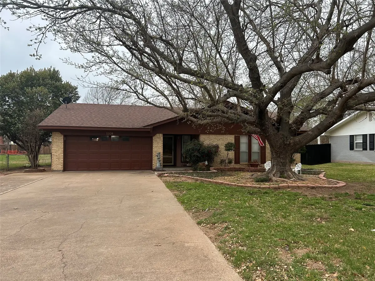 1308 S Rodgers Drive, Graham, TX 76450 - #1