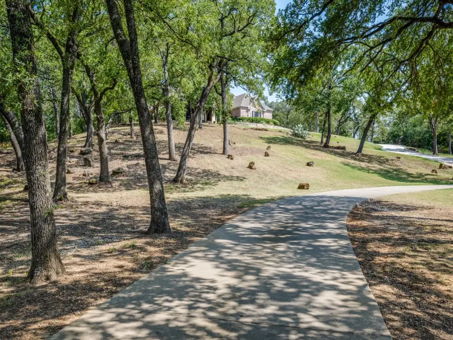 10783 Stagecoach Pass, Pilot Point, TX 76258 - #2