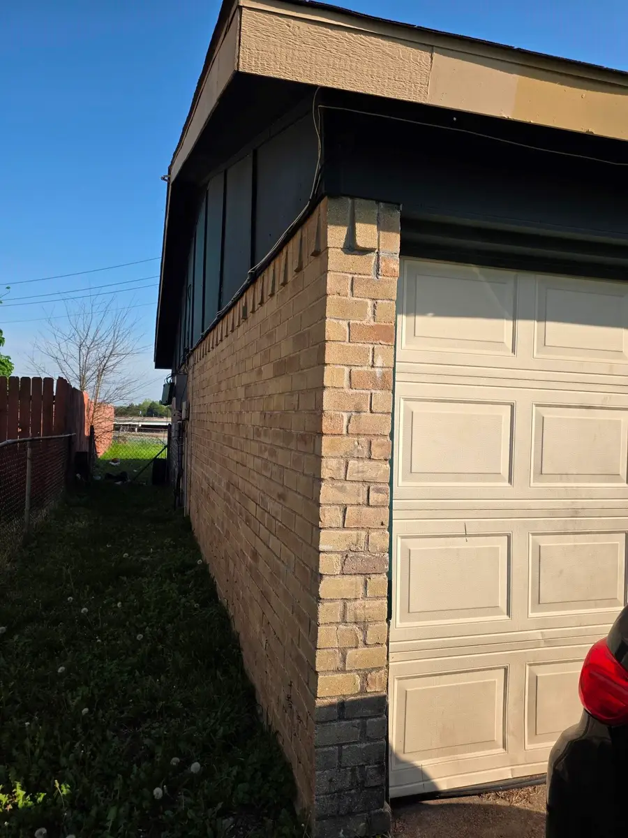 208 Woodgrove Street, Mesquite, TX 75181 - #3