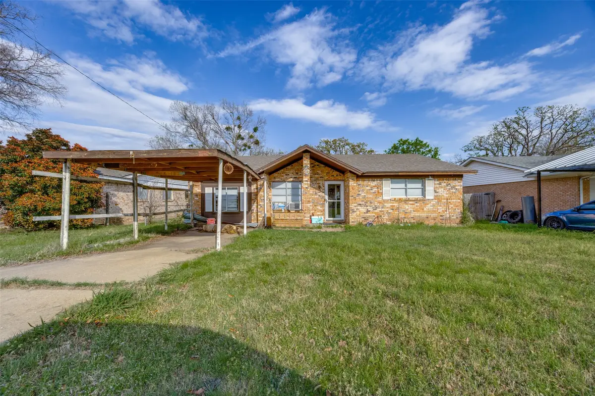 1800 S Center Street, Denison, TX 75021 - #1