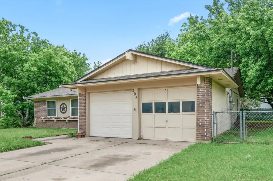 306 Bluebird Circle, Denton, TX 76209 - #3