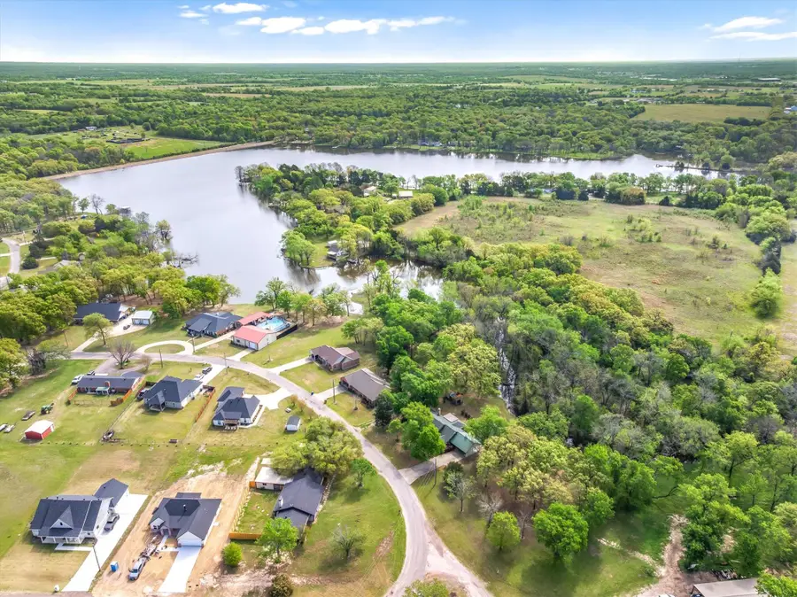 190 Westshore Drive, Wills Point, TX 75169 - #2