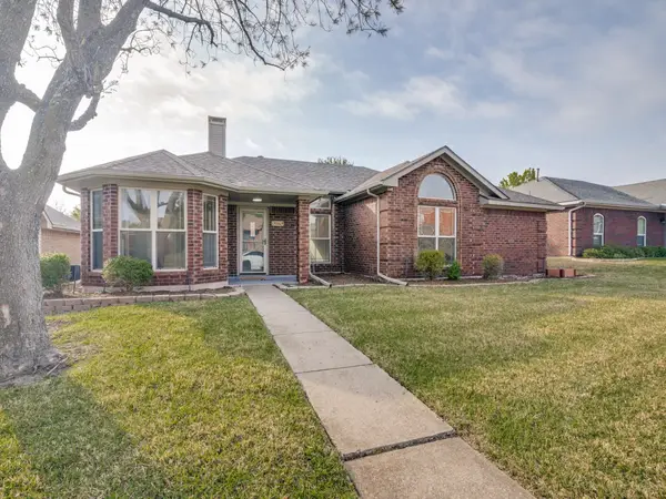 3506 Lily Lane, Rowlett, TX 75089