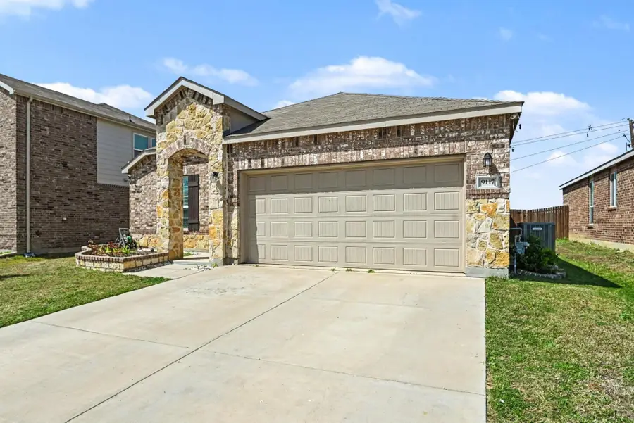 9117 Redshire Lane, Fort Worth, TX 76131 - #2
