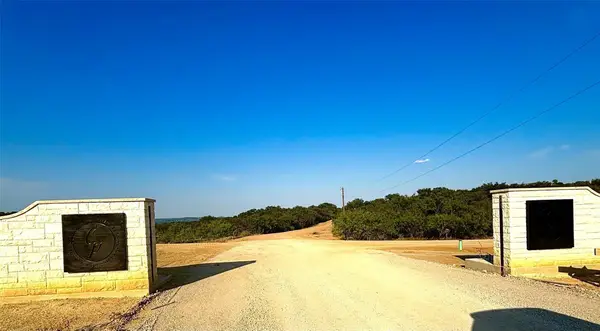 137 White Moon Road, Graford, TX 76449