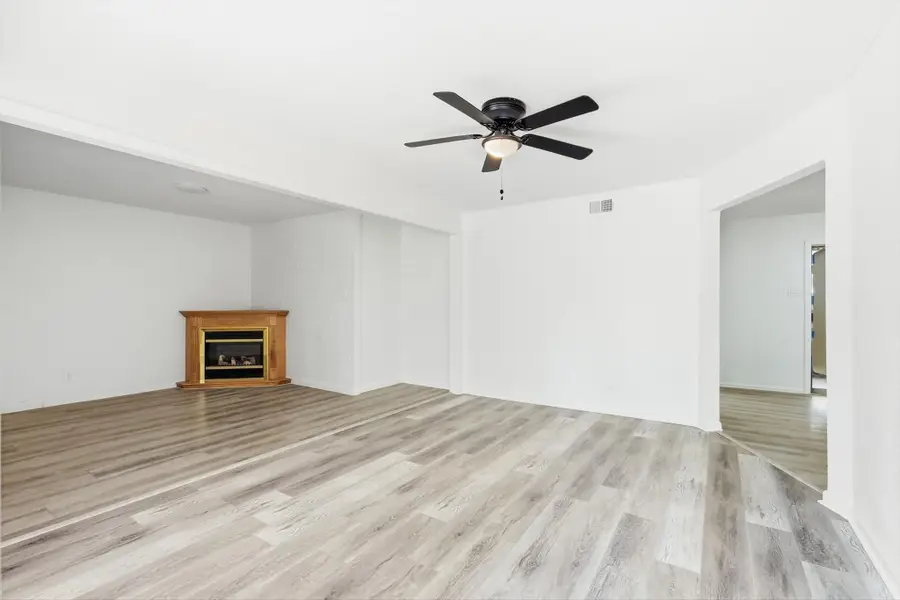 2649 Hillsboro Avenue, Dallas, TX 75228 - #3