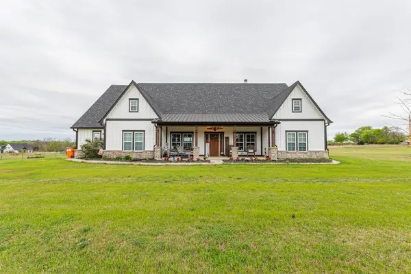 4886 County Road 1037, Celeste, TX 75423