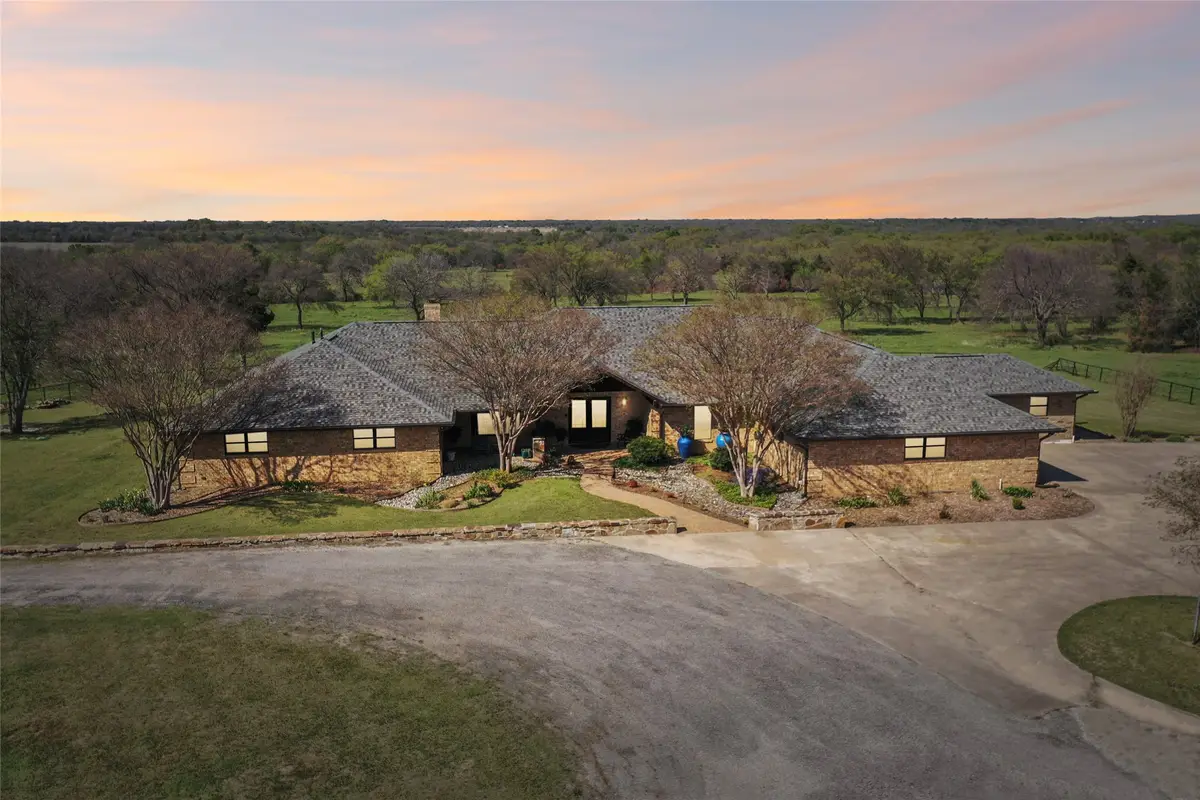 4517 Old Sherman Road, Whitesboro, TX 76273 - #1