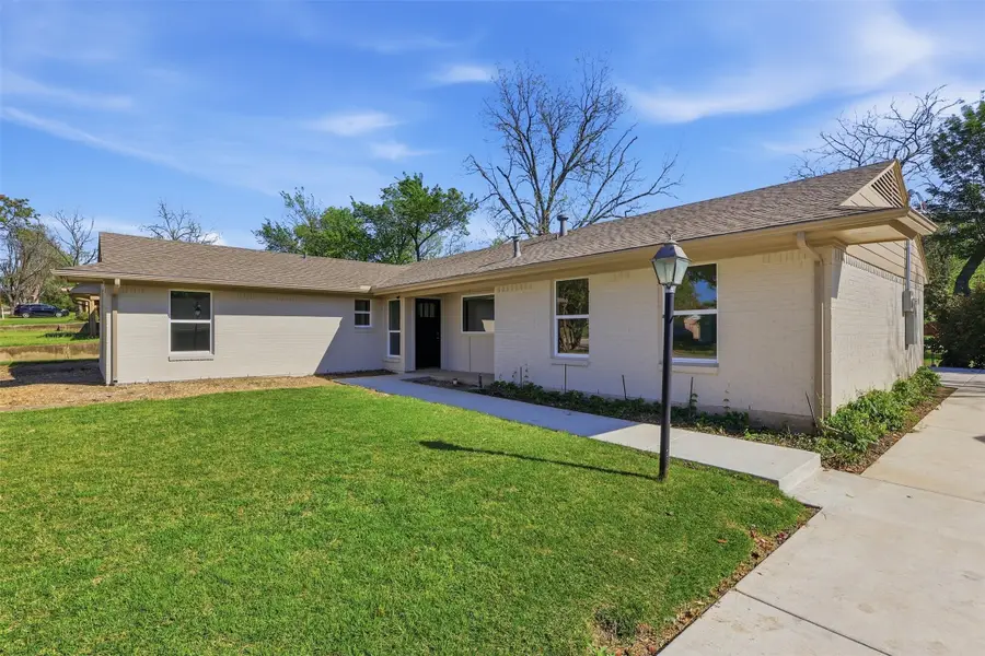 3550 Ridgeoak Way, Farmers Branch, TX 75234 - #2