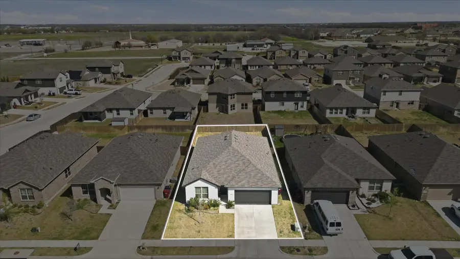 964 Ravenwood Lane, Van Alstyne, TX 75495 - #3