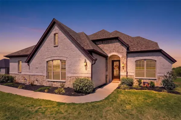 704 Cactus Creek Court, Godley, TX 76044