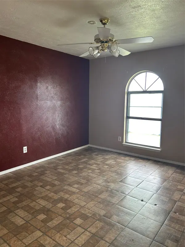 633 Valley View Drive, Allen, TX 75002