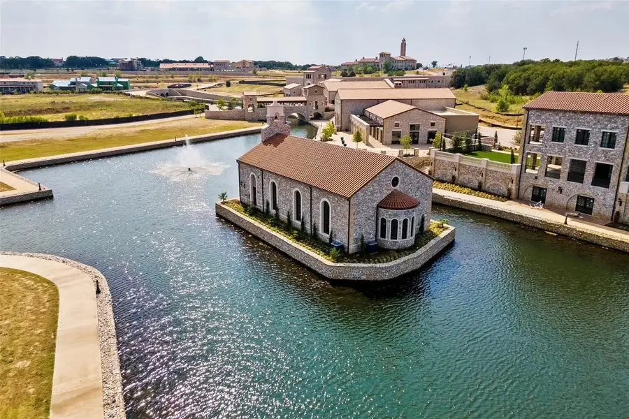 10 Castellon Drive, Westlake, TX 76262 - #3